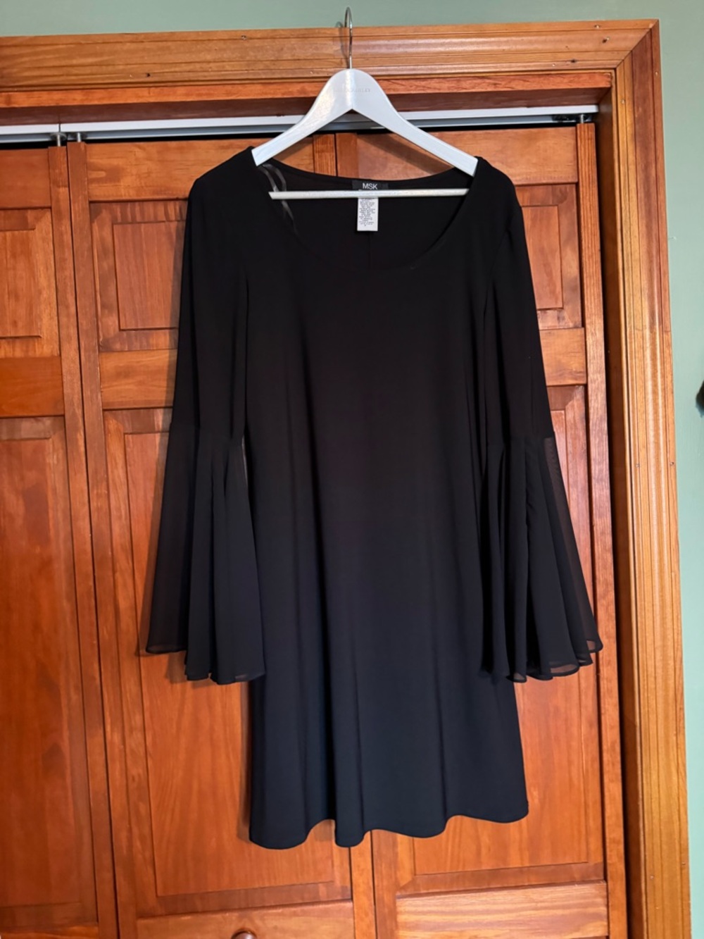 MSK Black Long-Sleeve Bell-Sleeve Swing Dress
